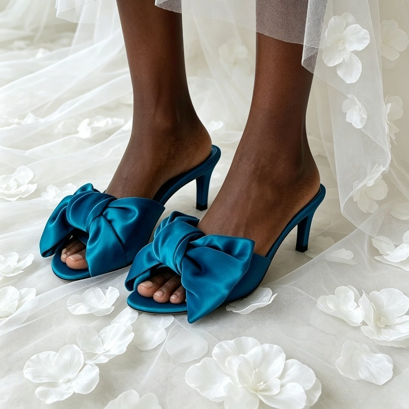Satin Bow Detail Low Heeled Sl - Kitten Heel Women reseña y precio