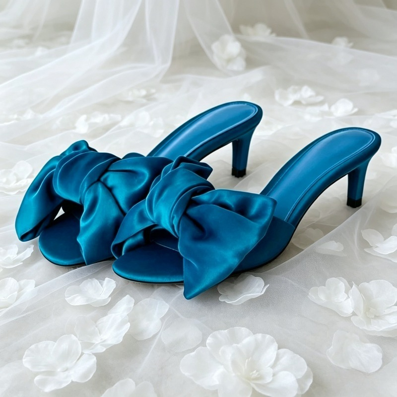 Satin Bow Detail Low Heeled Sl - Kitten Heel Women reseña y precio
