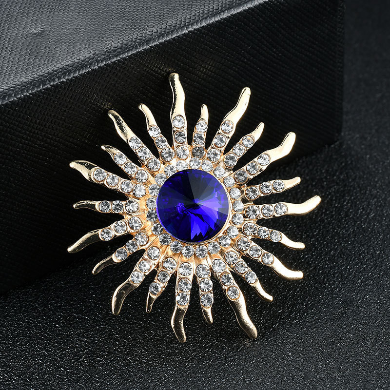 New Flower Brooch Trend Style  - Women Formal Wear Trends reseña y precio