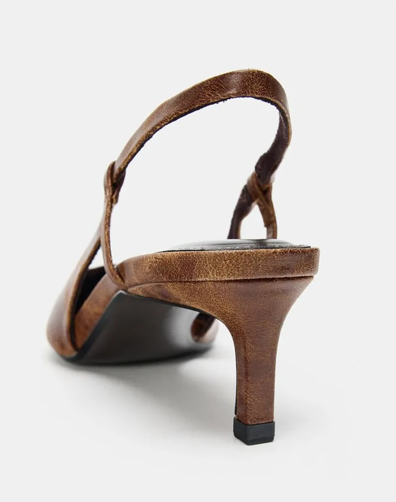 Retro Brown Kitten Heel Design - Slingback Heel Formal reseña y precio